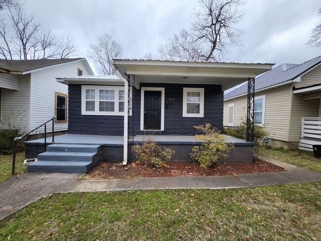 Building Photo - 3510 Avenue C