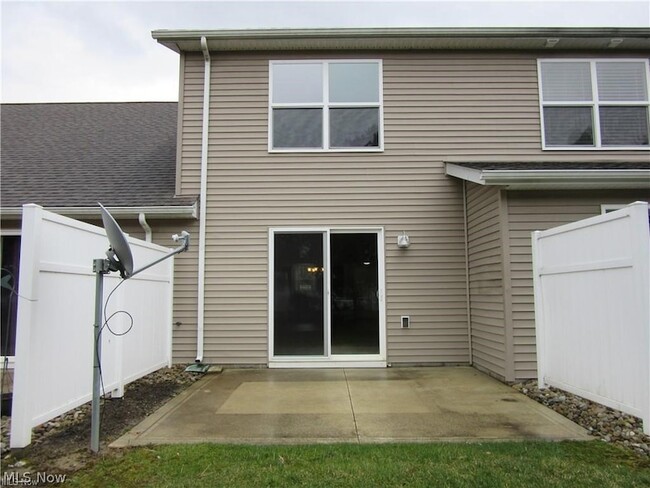 Building Photo - 1733 Blase Nemeth Rd