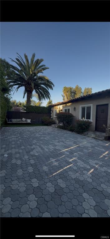 Foto del edificio - 19617 Oxnard St