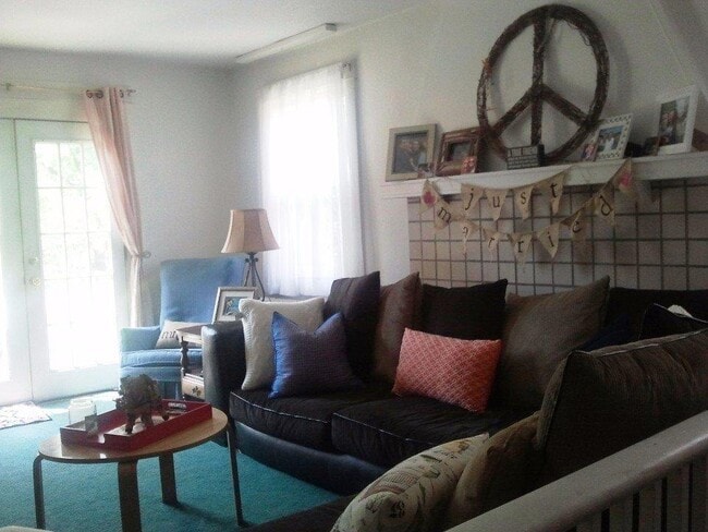 Photo - 6347-6349 Douglas St Apartment