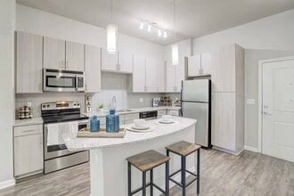 Building Photo - The Ivy Residences at Health Village Apartment Homes