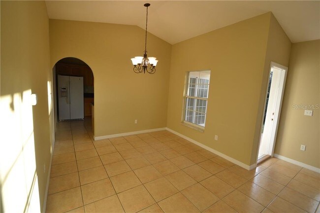 Foto del edificio - 1107 Elkcam Blvd