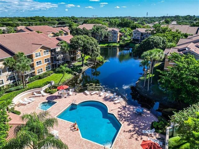Foto principal - 9001 Wiles Rd