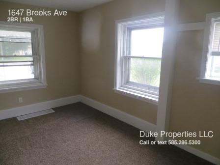 Building Photo - 1647 Brooks Ave