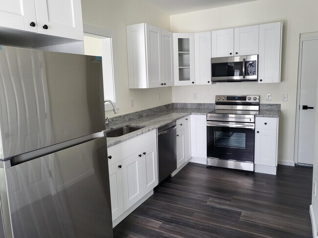 Foto del edificio - 778 S Main St