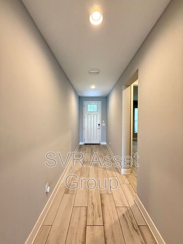 Foto del edificio - 168 Rivercliff Trl