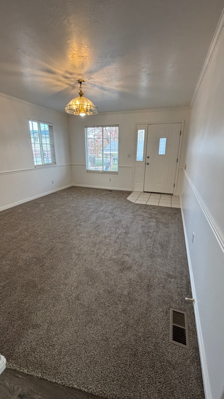 Foto del edificio - 631 W 20 N