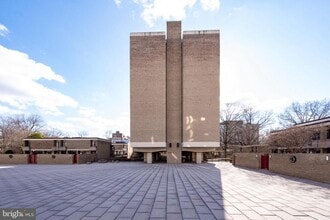 Building Photo - 429 N St SW