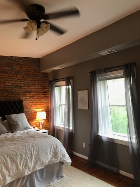 master bedroom with electric blinds - 456 M St NW