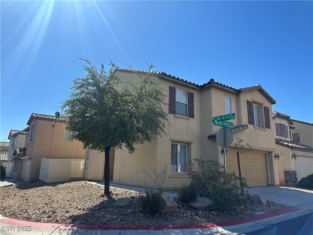 Foto principal - 8046 S Wards Ferry St