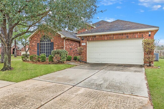 Building Photo - 24503 Jocelyn Park Ct