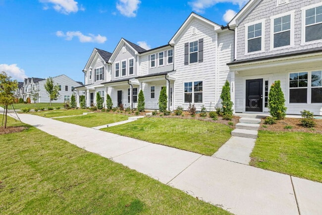 Photo - 16341 Leading St Townhome