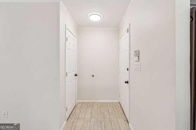 Foto del edificio - 434 McGill Pl NE