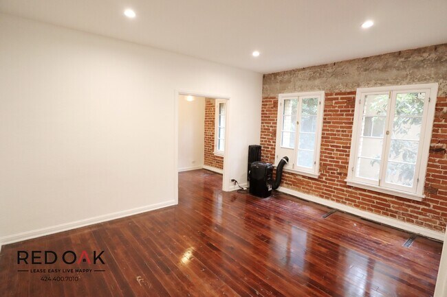 Foto del edificio - 1759 Orchid Ave