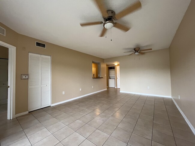 Photo - 1133 Golden Lakes Blvd Townhome
