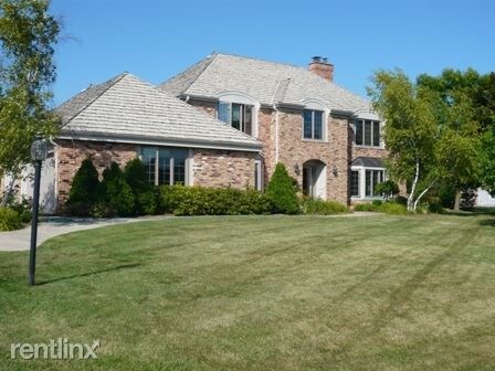 Primary Photo - 4 br, 3 bath House - 130 E Trillium Rd