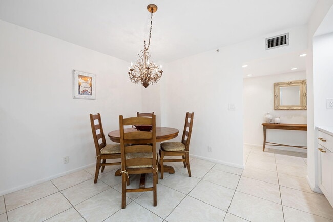 Building Photo - 3420 S Ocean Blvd