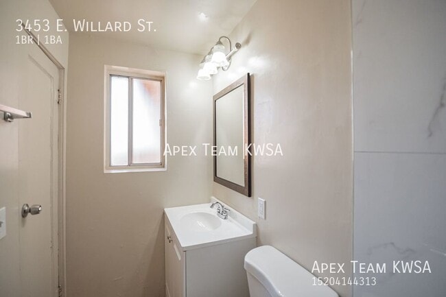 Building Photo - $975- Beautiful & Quaint 1 Bed / 1 Bath Tr...