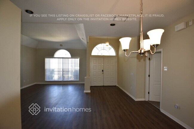 Foto del edificio - 22644 Glyndon Point Rd