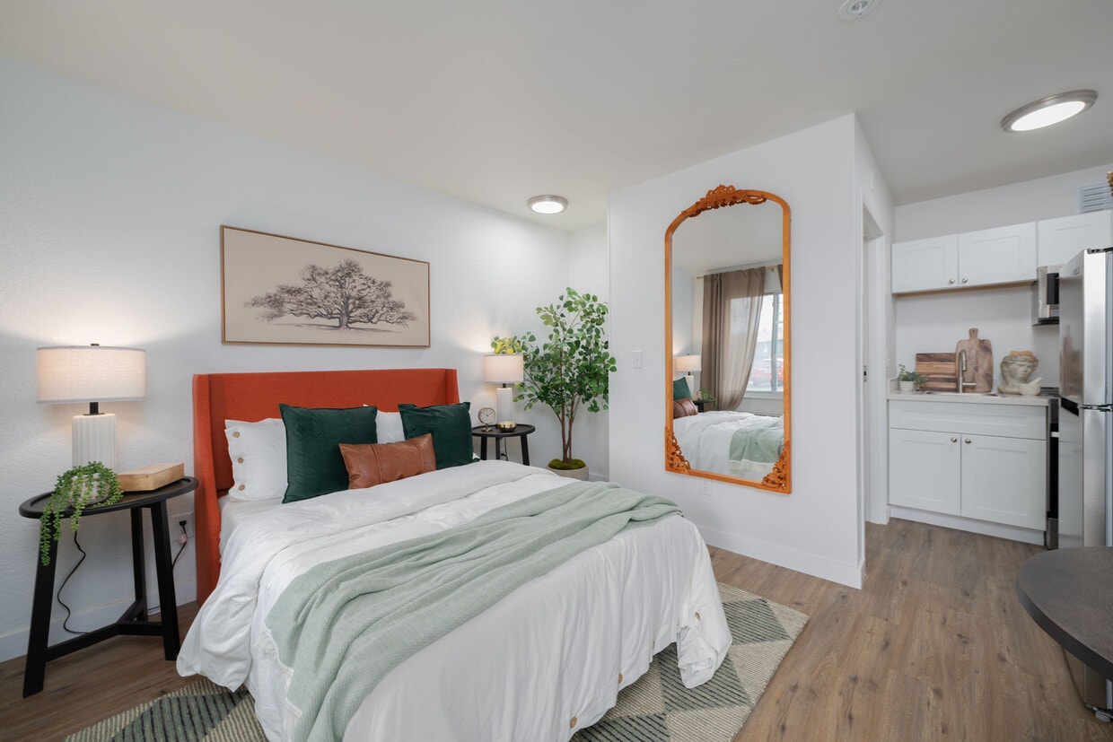 Primary Photo - The Theodore