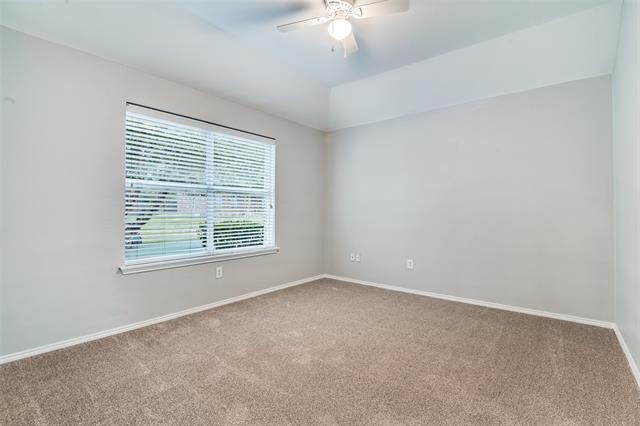 Foto del edificio - 3690 Chestnut Trail