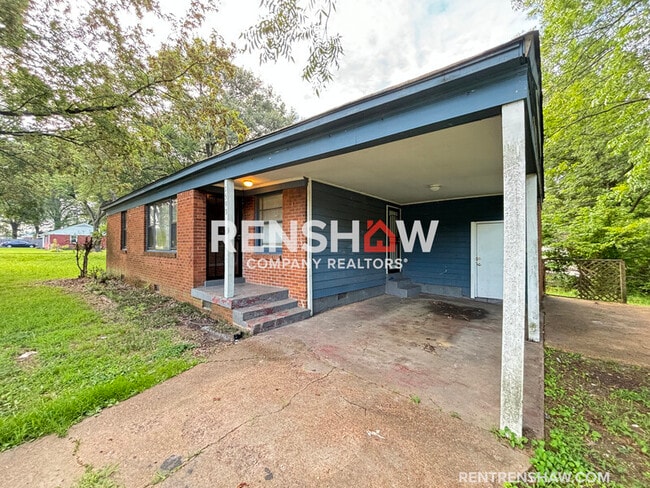 Building Photo - 1593 E Holmes Rd