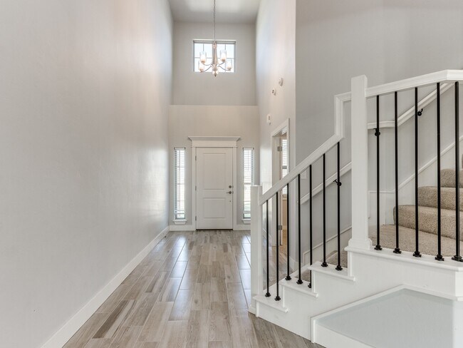 Building Photo - 16421 Water Stone Wy