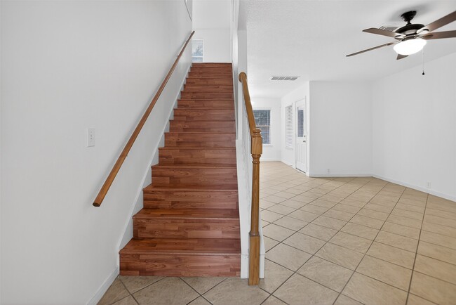 Foto del edificio - 17627 S Summit Canyon Dr