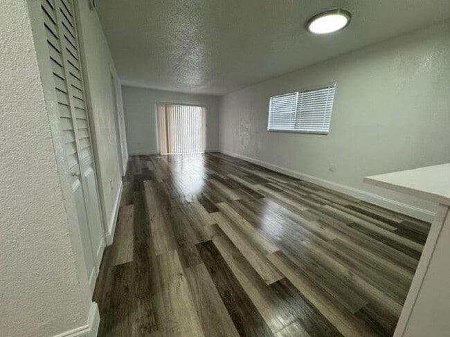 Foto del edificio - 5525 SW 41st St