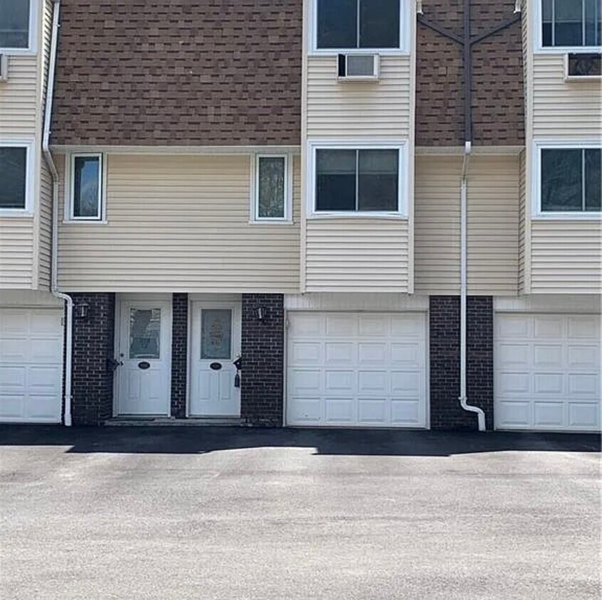 Foto principal - 93 Chestnut St