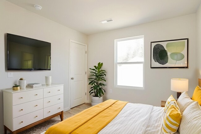 Foto del edificio - 684 Savanac St SE