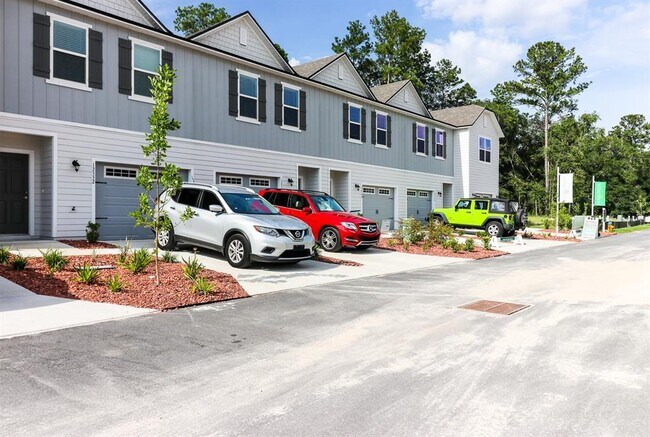 Foto del edificio - 12546 NW 7th Pl