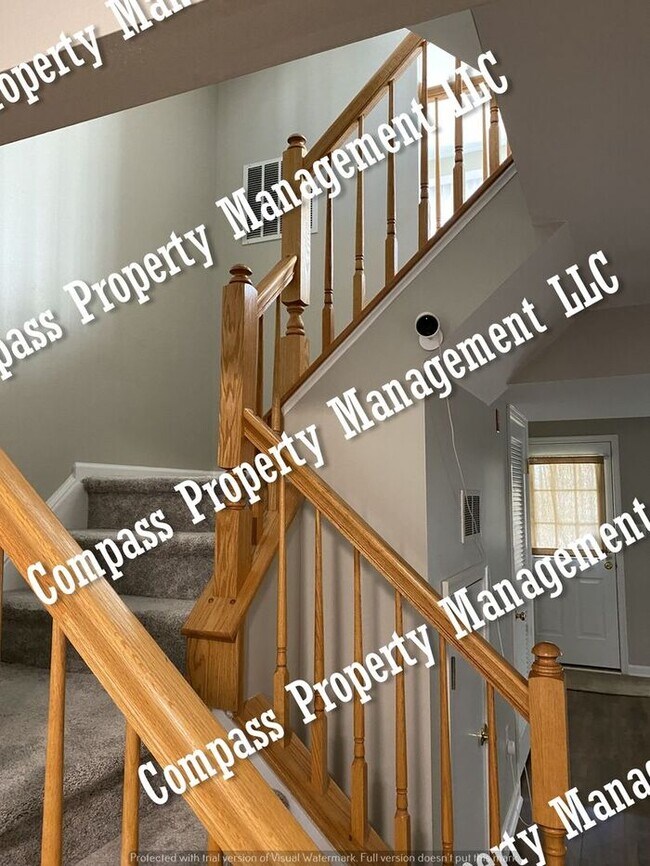 Foto del edificio - $1895 - 3 Bed, 2.5 Bath Single Family Town...