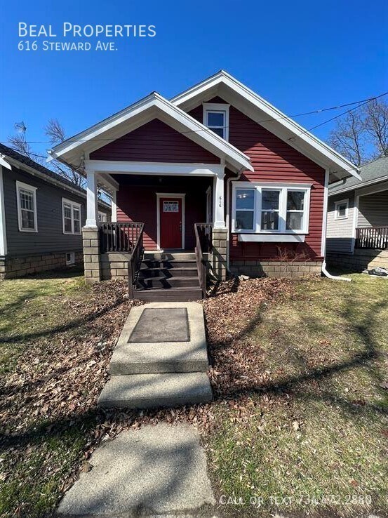 Primary Photo - 616 Steward Ave