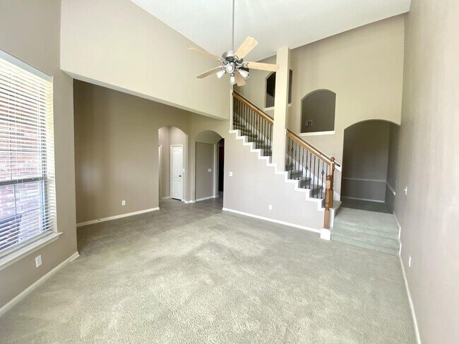 Foto del edificio - 3350 Spring Landing Ln