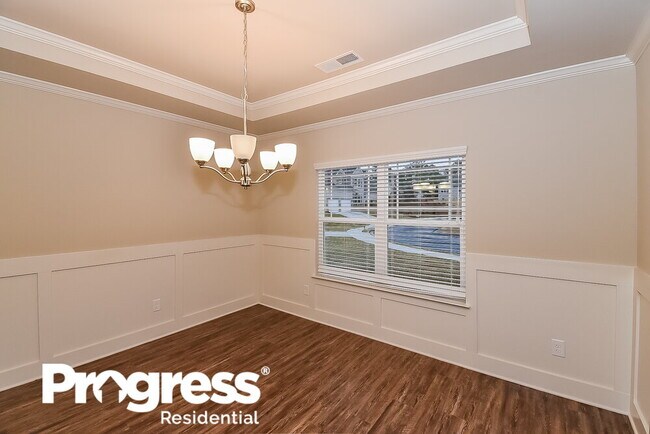 Building Photo - 294 Faron Dr