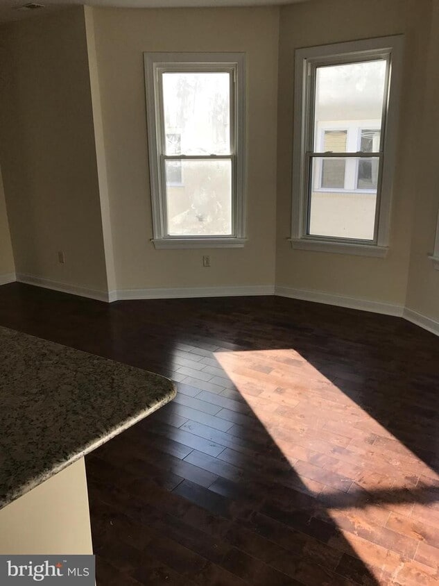 23 W Cuthbert Blvd, Collingswood, NJ 08108 House Rental in