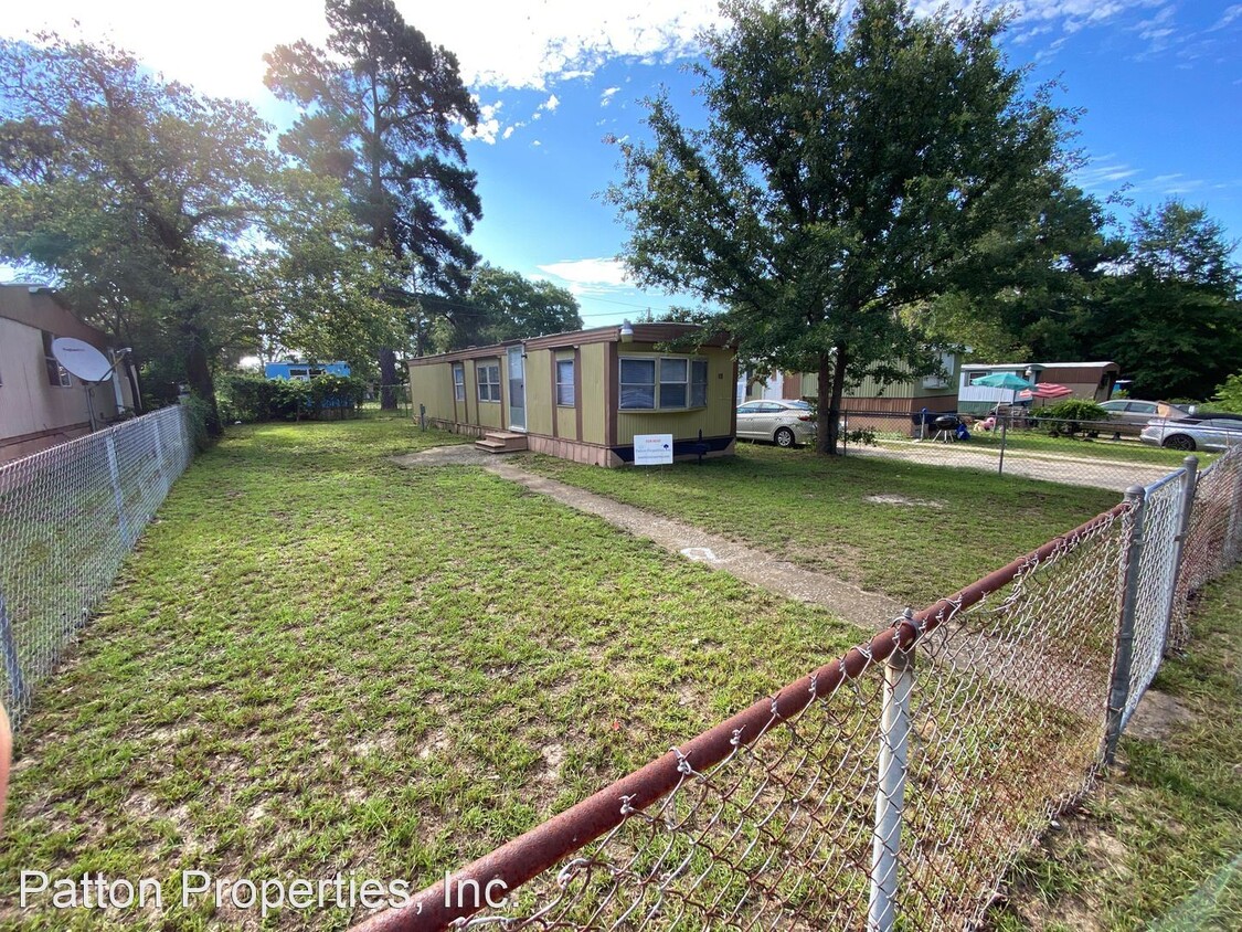 Primary Photo - 3976 Leesburg Rd