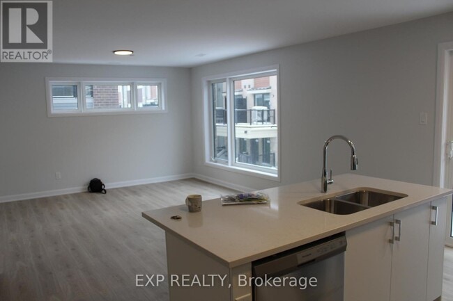 Building Photo - 401 Glenroy Gilbert Dr