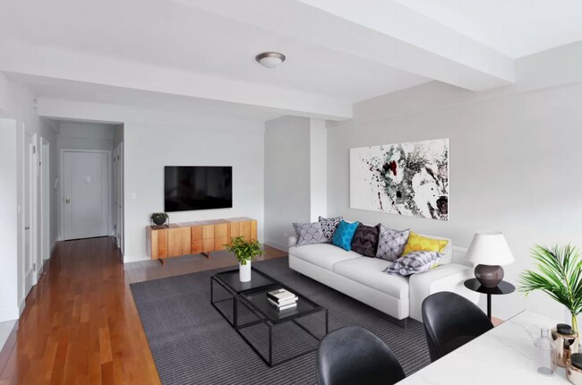 Foto del edificio - 358 E 57th St
