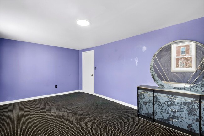Building Photo - 2245 E Fayette St