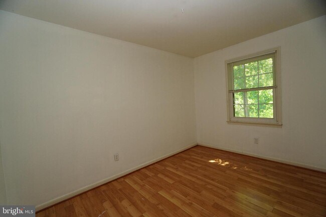 Building Photo - 2927 Espana Ct