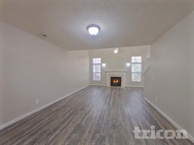 Foto del edificio - 3337 Braden Dr