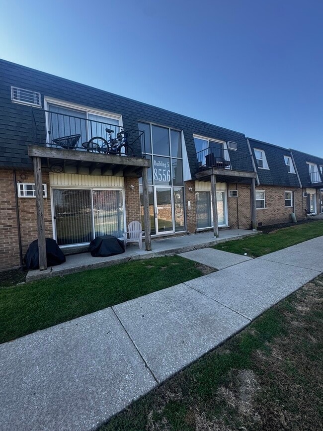 Building Photo - 8556 102nd Terrace