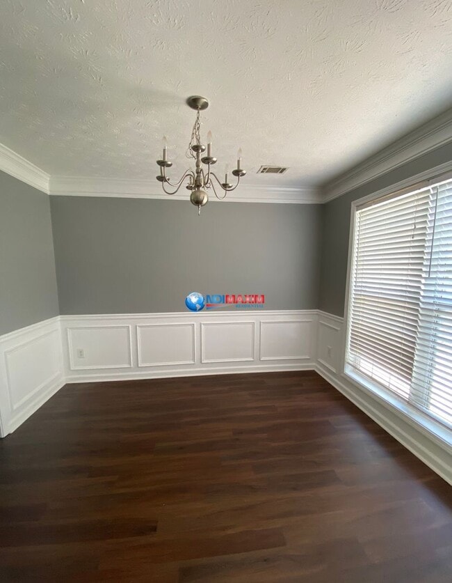 Building Photo - Spacious 4-bedroom house in Lawrenceville
