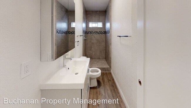 Foto del edificio - 843 13th St