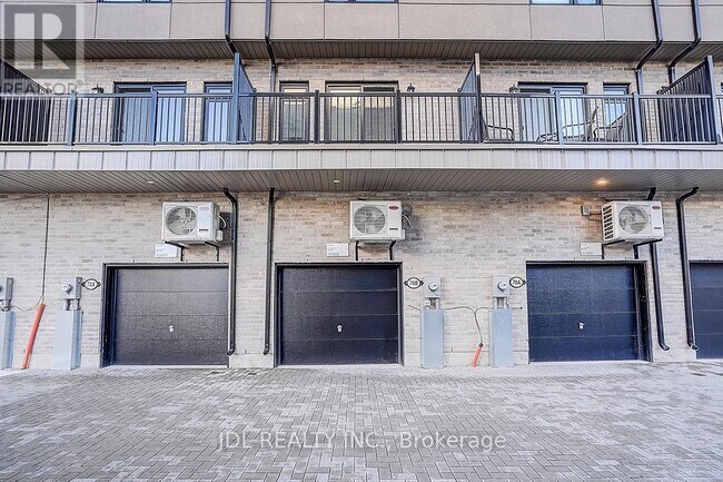 Photo du bâtiment - 70B Tisdale Ave