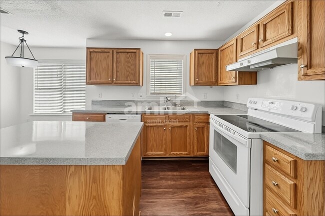 Building Photo - 3658 Canopy Oak Ct