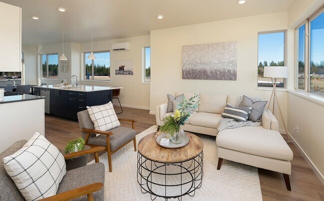 Foto del edificio - 32628 Hemlock Ave SE