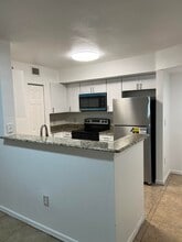 Building Photo - 6769 Heritage Grande